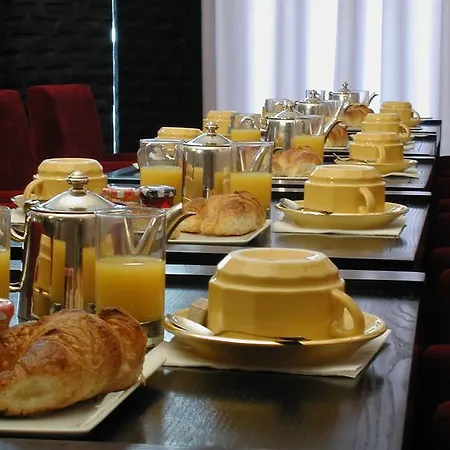 Grand Tonic & 3* Paříž