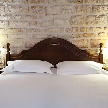 Tonic Du Louvre Hotel 3*