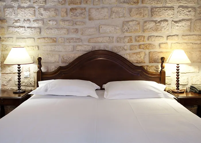 Hotel Grand Tonic & 3*