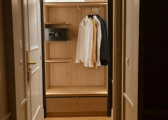 Grand Tonic & 3* Parijs