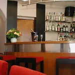 Grand Tonic & Hotel Paris
