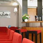 Grand Tonic & 3* Paris